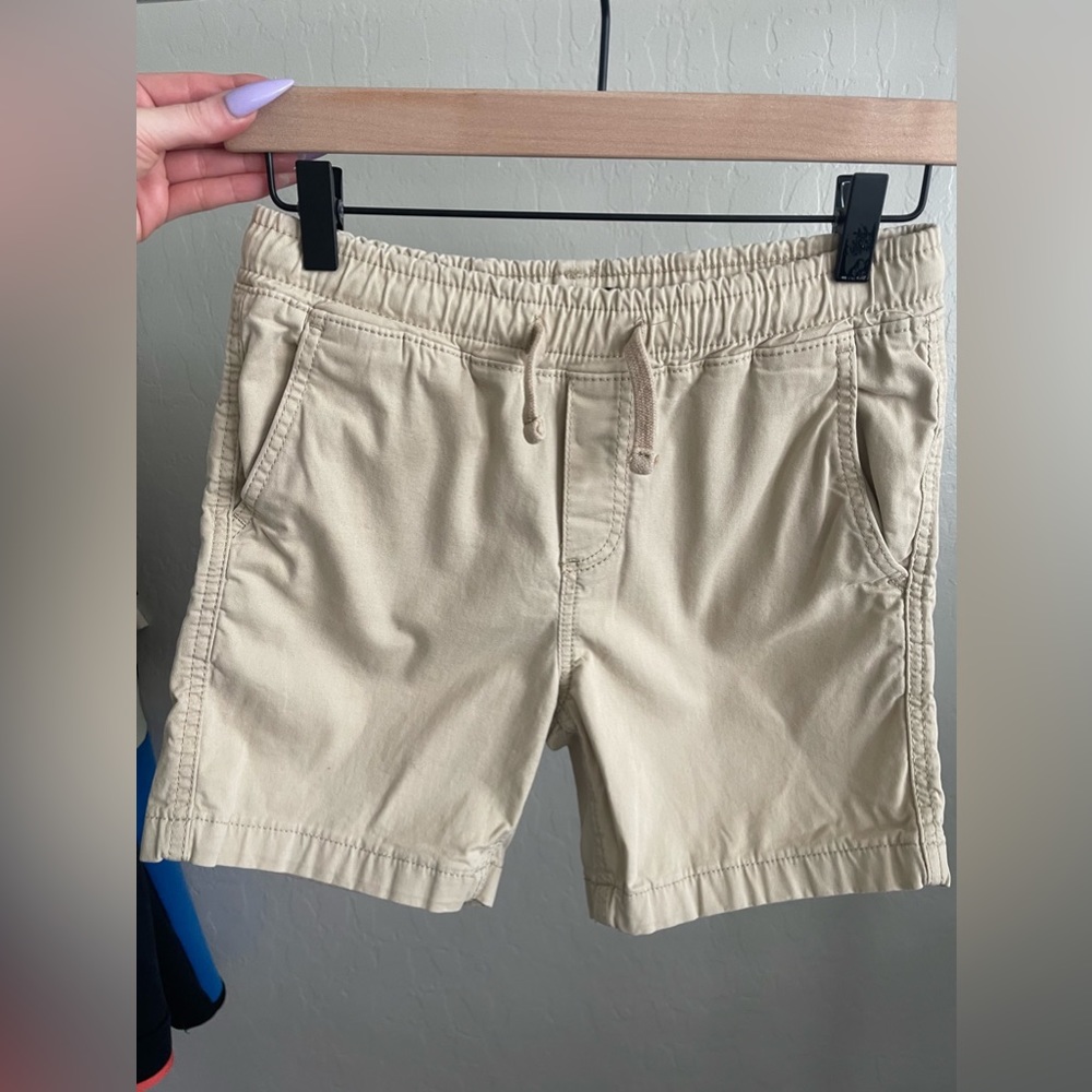 F21 Kids Khaki Shorts - Size 11/12